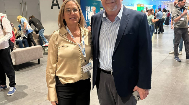 פרופסור נעים שחאדה ואפרת טיש מנכלית האגודה (צילום: יחצ)