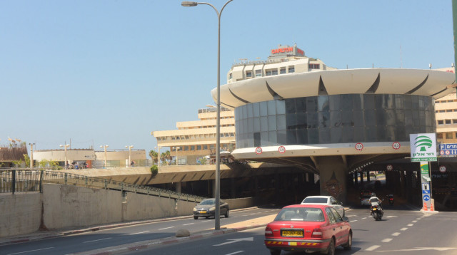 כיכר אתרים (צילום: אבשלום ששוני)