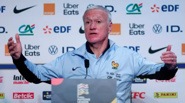 דידייה דשאן במסיבת העיתונאים (צילום: רויטרס)