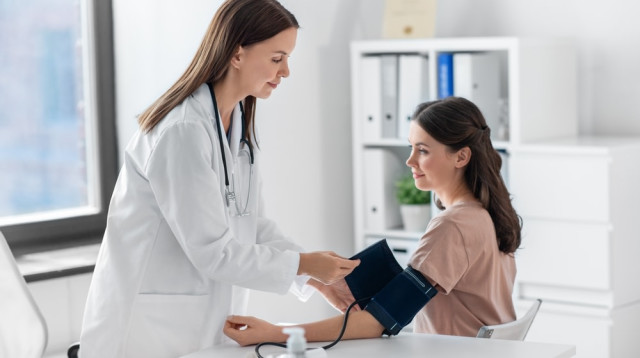 לחץ דם  (צילום: שאטרסטוק)