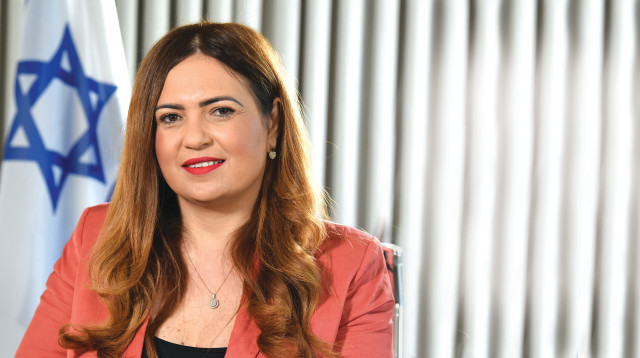 ענבל משש (צילום: ראובן קסטרו)