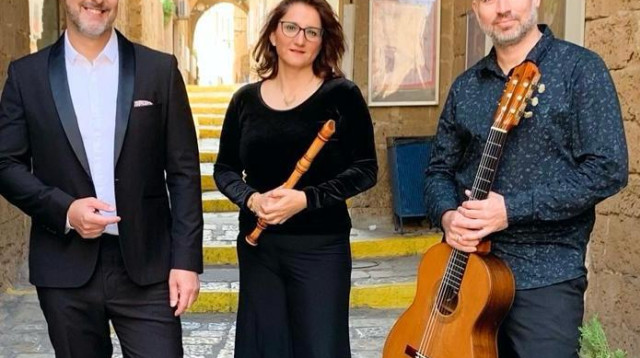 אסף כחולי ואנסמבל מצו (צילום:  יונתן בירנבאום)