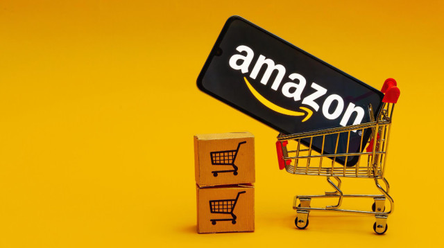 קניות באמזון (צילום: FREEPIK)