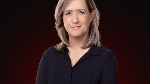 אילנה דיין - מגישת תוכנית עובדה ערוץ 12 קשת (צילום: ינאי יחיאל)