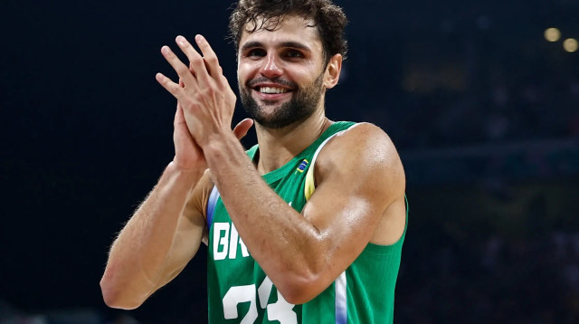 שחקן נבחרת ברזיל ראול נטו (צילום: GettyImages, SAMEER AL-DOUMY/AFP)