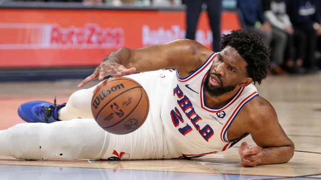 ג'ואל אמביד, פילדלפיה סיקסרס (צילום: GettyImages, Justin Ford)