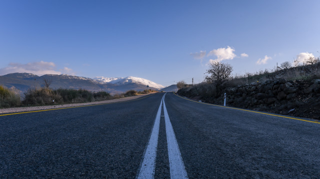 מזג אוויר בהיר (צילום: מילה אביב, פלאש 90)