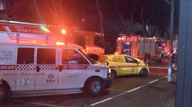 ניידת מד"א בזירת האירוע (צילום: תיעוד מבצעי מד"א)