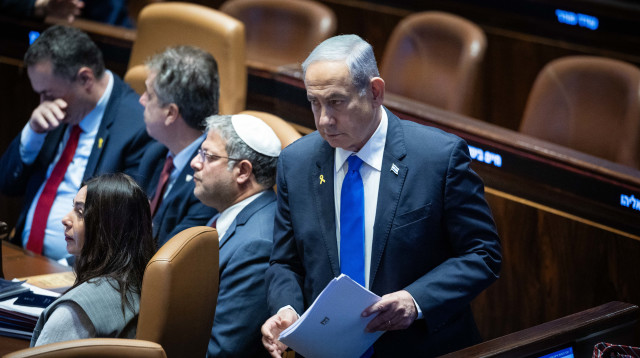 בנימין נתניהו (צילום: יונתן סינדל, פלאש 90)