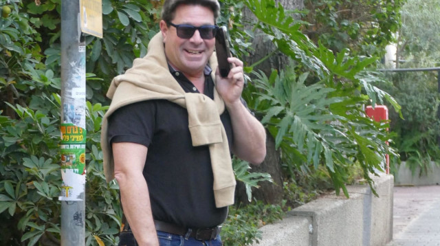 אופיר אקוניס (צילום: אמיר מאירי)