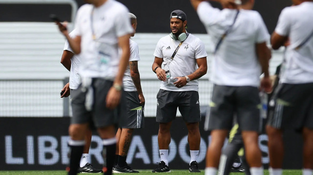 הולק שחקן אתלטיקו מיניירו לפני גמר גביע ליברטדורס 2024 (צילום: רויטרס)