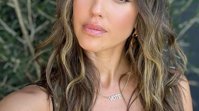 ג׳סיקה אלבה (צילום: אינסטגרם)