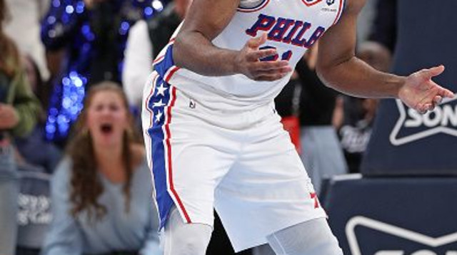 ג'ואל אמביד (צילום: Justin Ford)