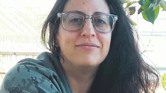 חוקרת הצמחים, ד"ר מיה בר (צילום: מאיה קליימן)