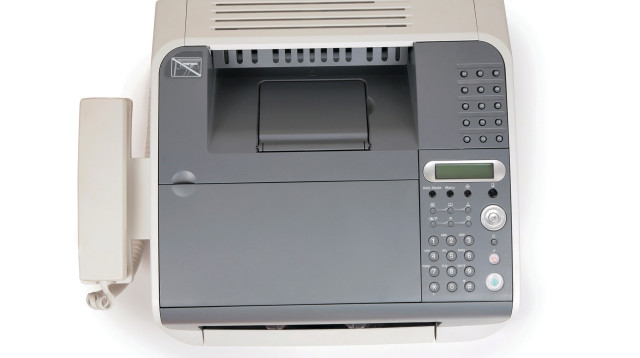 השכן המבוגר שלי התעצבן כשהקו הממשלתי היה תפוס, לאורך כל היממה (צילום: אינגאימג)