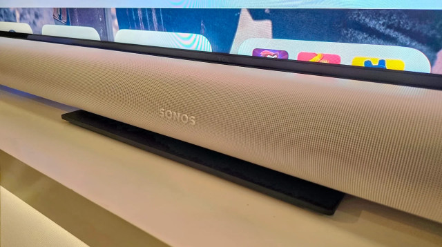 Sonos - Arc Ultra (צילום: צחי הופמן)