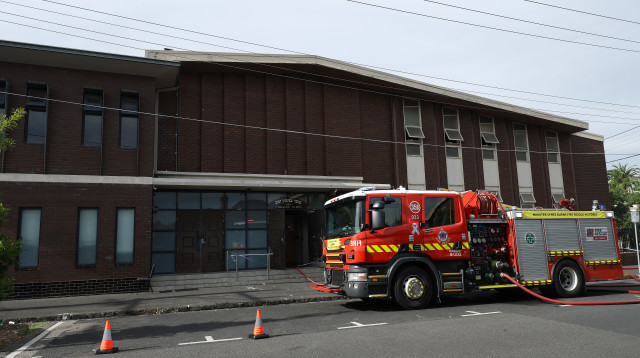 שריפה הוצתה בבית כנסת במלבורן (צילום: רויטרס)