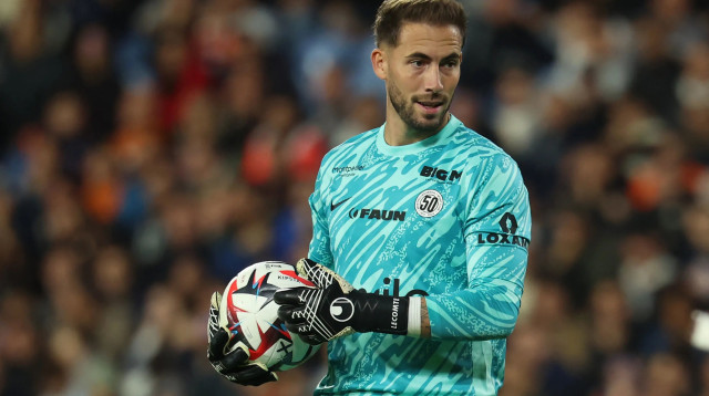 בנז'מן לקונט שוער מונפלייה (צילום: GettyImages, PASCAL GUYOT/AFP)