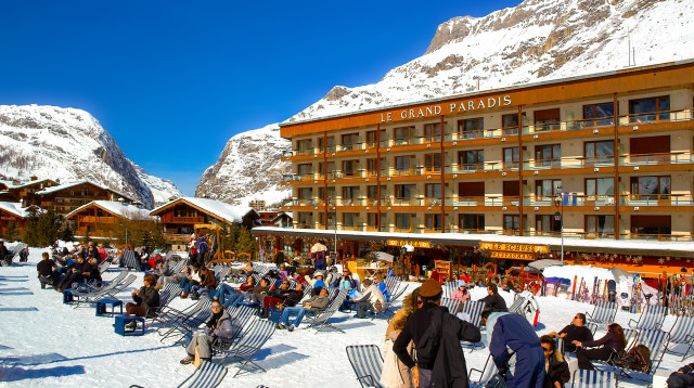 אתר הסקי d'Isere בהרי האלפים הצרפתיים (צילום: שאטרסטוק)