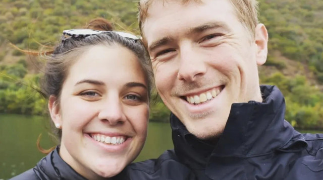 רוהן דניס ומליסה הוסקינס (צילום: אינסטגרם)