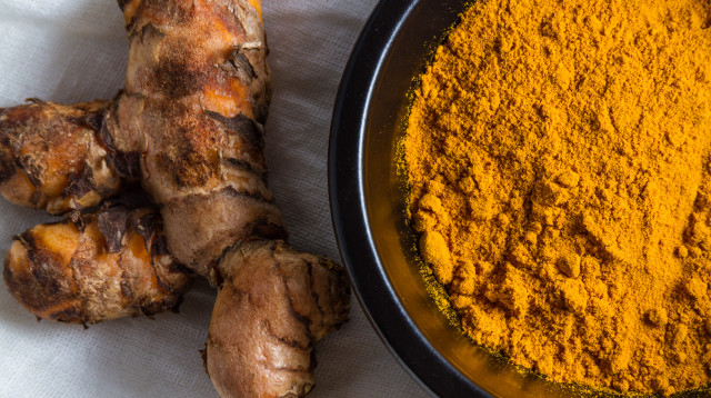 תבלין הזהב. כורכום (צילום: אינג אימג')