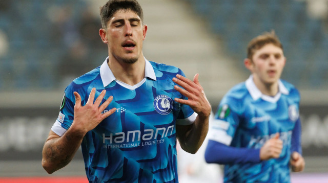 עומרי גאנדלמן שחקן גנט חוגג שער (צילום: GettyImages, KURT DESPLENTER/BELGA MAG/AFP)