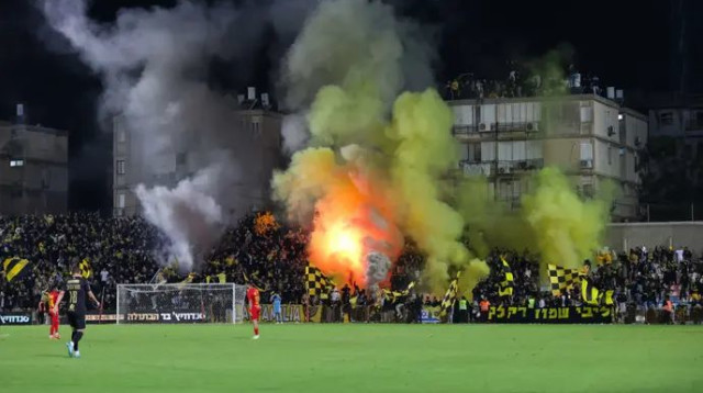 משחק סוער (צילום: לירון מולדובן)