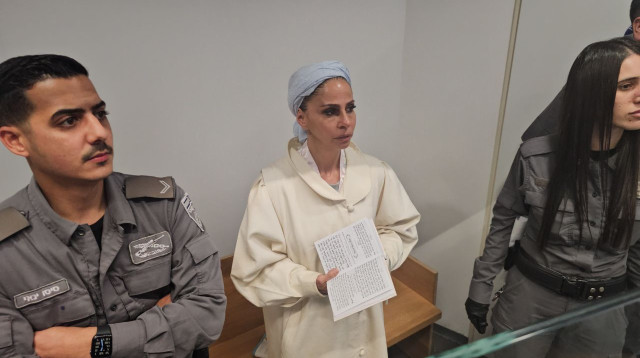 ענבל אור בבית המשפט, דצמבר 2024 (צילום: ללא קרדיט)