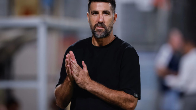 אלון זיו, מאמן הפועל עכו (צילום: מאור אלקסלסי)