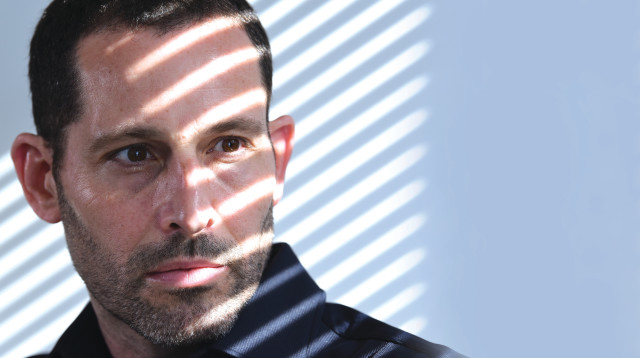 אורי בן דב (צילום: ראובן קסטרו)