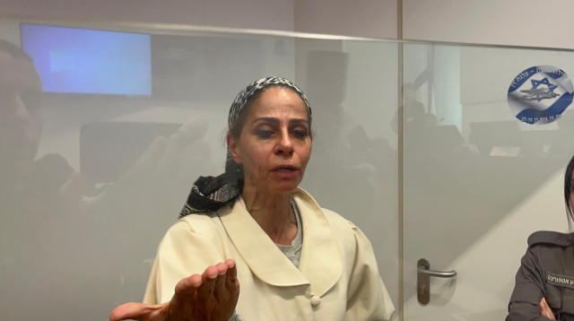 ענבל אור בבית המשפט (צילום: ללא קרדיט)