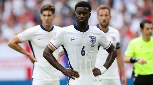 מי יחליף אותו במרכז ההגנה? גהי (צילום: GettyImages)