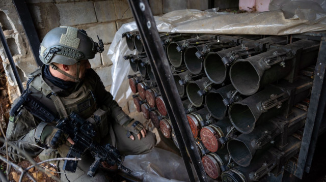 אמצעי הלחימה שאותרו על ידי הכוחות בדרום לבנון (צילום: דובר צה"ל)