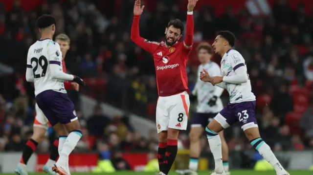 ברונו פרננדש בפוזה שגרתית (צילום: רויטרס)