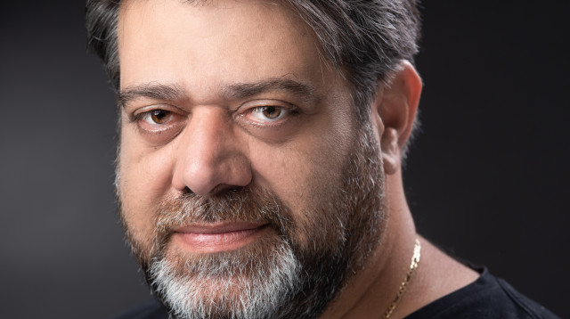 יניס סוויסה (צילום: שמחה ברבירו)