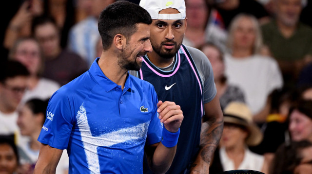 ניק קיריוס לצד נובאק ג'וקוביץ', בטורניר זוגות בבריסביין (צילום: GettyImages)