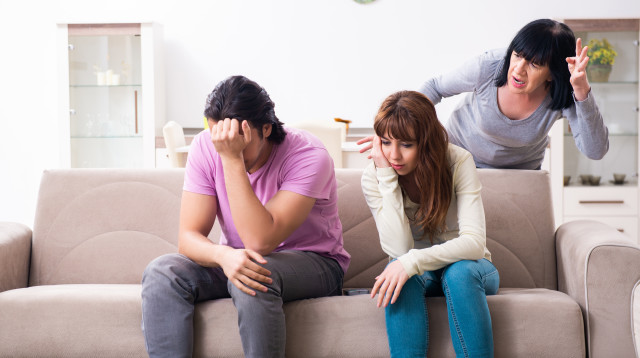 חמותי לא מרשה לבעלי לשכב איתי (צילום: אינגאימג')