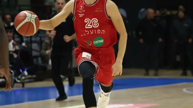 היו גם נקודות אור. מדר (צילום: דני מרון)