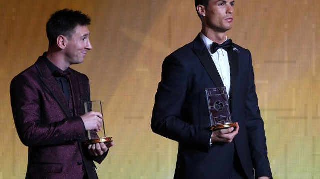 רונאלדו ומסי (צילום: Alexander Hassenstein - FIFA)