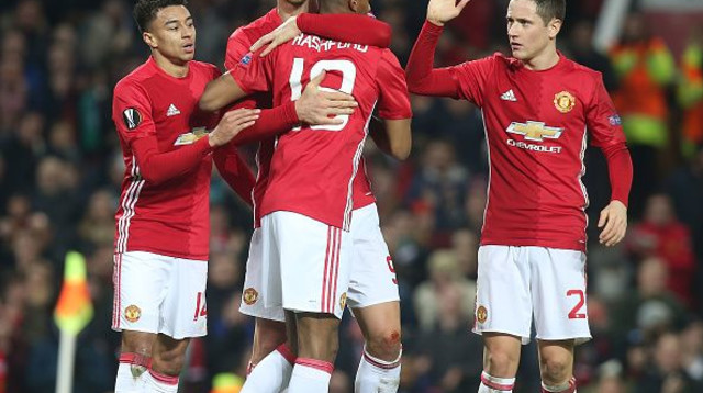 זלאטן איברהימוביץ' במדי מנצ'סטר יונייטד (צילום: Matthew Peters / Contributor)