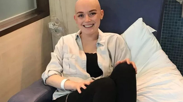 ג'ורג'י סוולו, חלתה בסרטן ומשתפת סימנים שאסור להתעלם מהם (צילום: Cover Images)