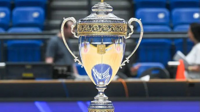 הגביע הנכסף (צילום: ברני ארדוב)