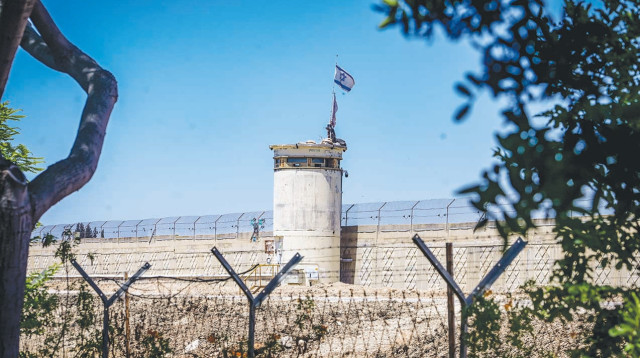 בת חפר (צילום: אבשלום ששוני)