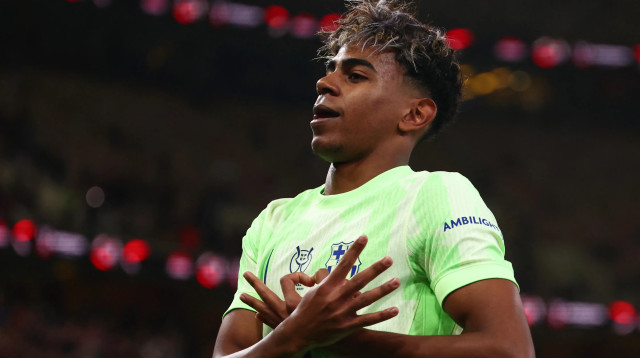 לאמין ימאל, ברצלונה (צילום: רויטרס)