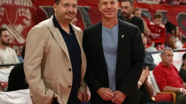 יגיב למסרים של רמי כהן? עופר ינאי (צילום: אודי ציטיאט)