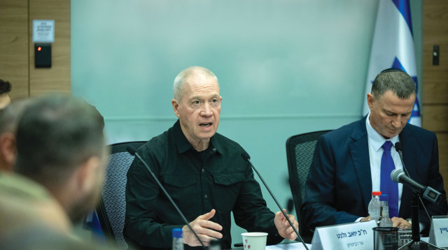 גלנט בועדת החוץ והבטחון של הכנסת (צילום: יונתן זינדל, פלאש 90)