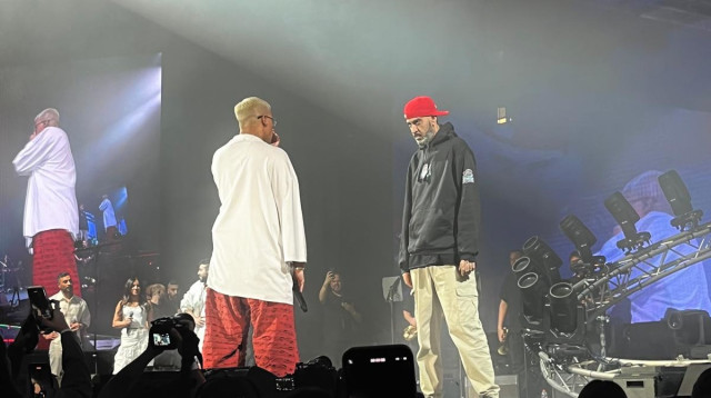 הסולחה של סטטיק ורון נשר על הבמה (צילום: שני זוהר)