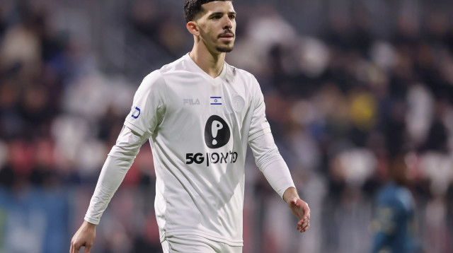 דור תורג'מן שחקן מכבי תל אביב (צילום: מאור אלקסלסי)