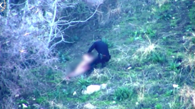 מעצר החשוד (צילום: צילום מסך דוברות המשטרה)