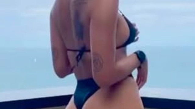 ליז קמבאג' (צילום: אינסטגרם)